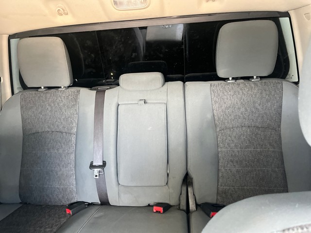 Ram 1500 Classic Vehicle Full-screen Gallery Image 12
