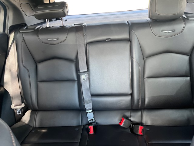 Cadillac XT4 Vehicle Full-screen Gallery Image 13