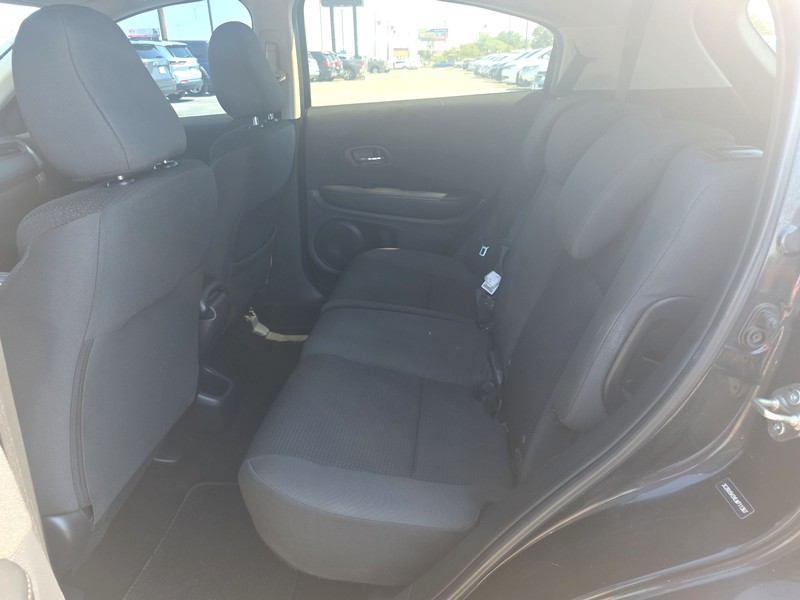 Honda HR-V Vehicle Full-screen Gallery Image 10