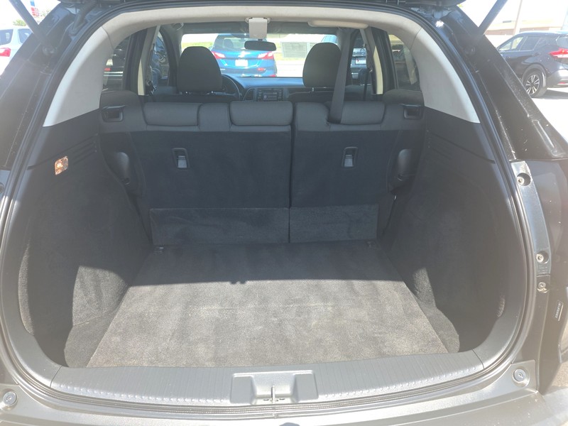 Honda HR-V Vehicle Full-screen Gallery Image 11