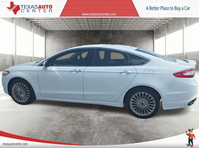 Ford Fusion Vehicle Full-screen Gallery Image 05
