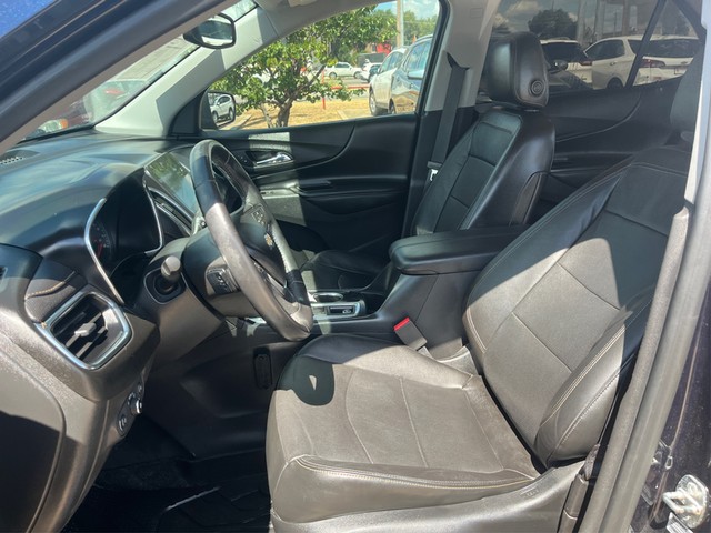 Chevrolet Equinox Vehicle Full-screen Gallery Image 09