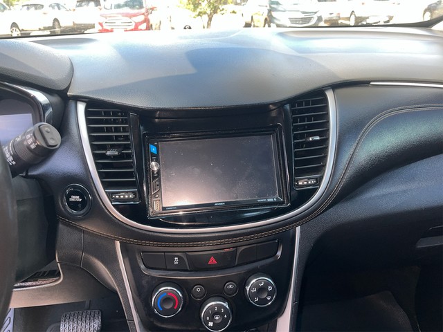 Chevrolet Trax Vehicle Full-screen Gallery Image 11