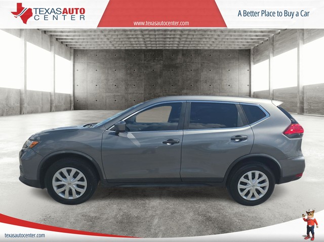 Nissan Rogue Vehicle Full-screen Gallery Image 02