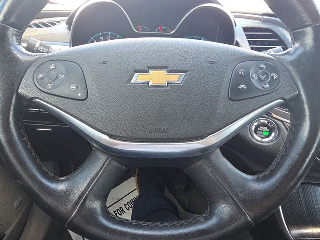 Chevrolet Impala Vehicle Full-screen Gallery Image 13
