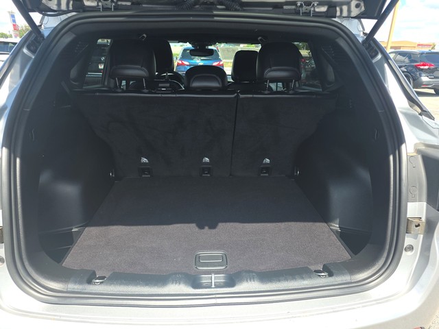 Jeep Compass Vehicle Full-screen Gallery Image 11