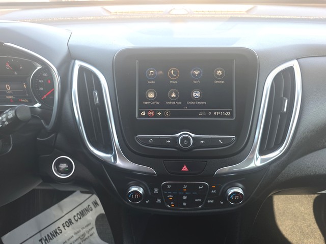 Chevrolet Equinox Vehicle Full-screen Gallery Image 12