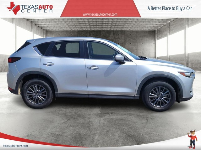 Mazda CX-5 Vehicle Full-screen Gallery Image 04