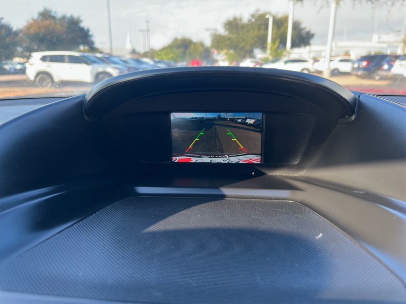 Ford Escape Vehicle Full-screen Gallery Image 18
