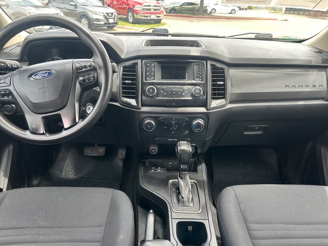 Ford Ranger Vehicle Full-screen Gallery Image 11