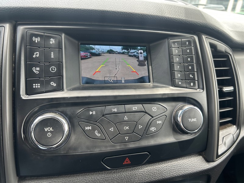 Ford Ranger Vehicle Full-screen Gallery Image 16