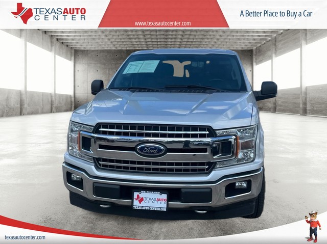 Ford F-150 Vehicle Full-screen Gallery Image 03