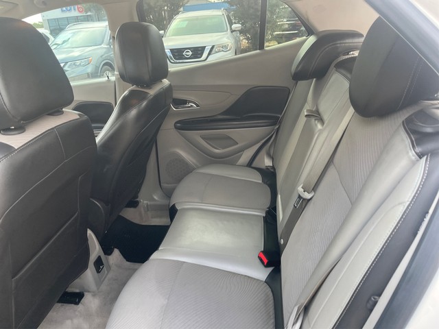 Buick Encore Vehicle Full-screen Gallery Image 10