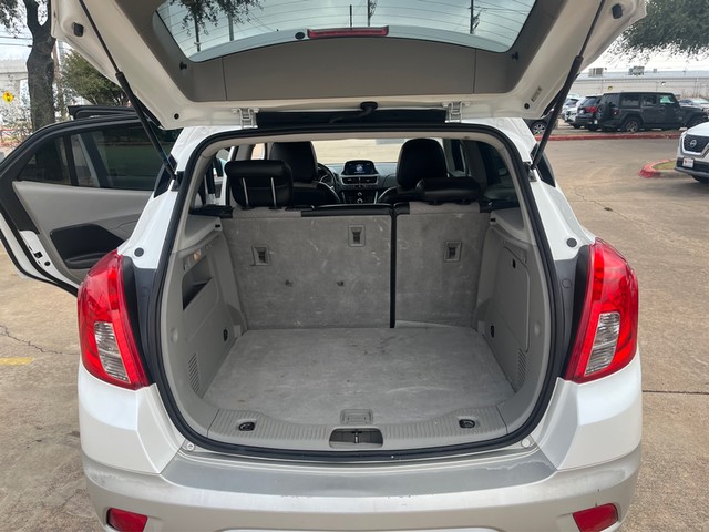 Buick Encore Vehicle Full-screen Gallery Image 11