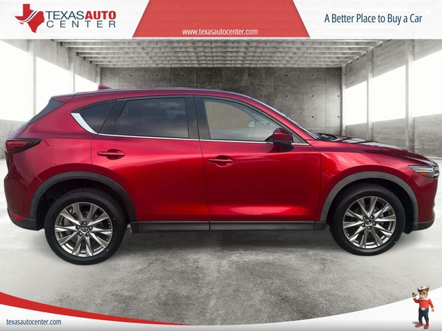 Mazda CX-5 Vehicle Full-screen Gallery Image 04