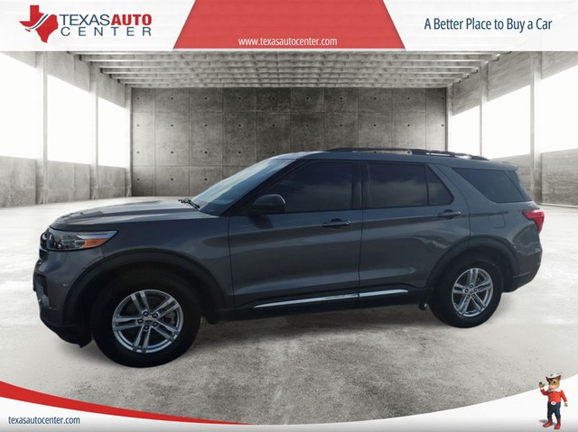 Ford Explorer Vehicle Full-screen Gallery Image 02