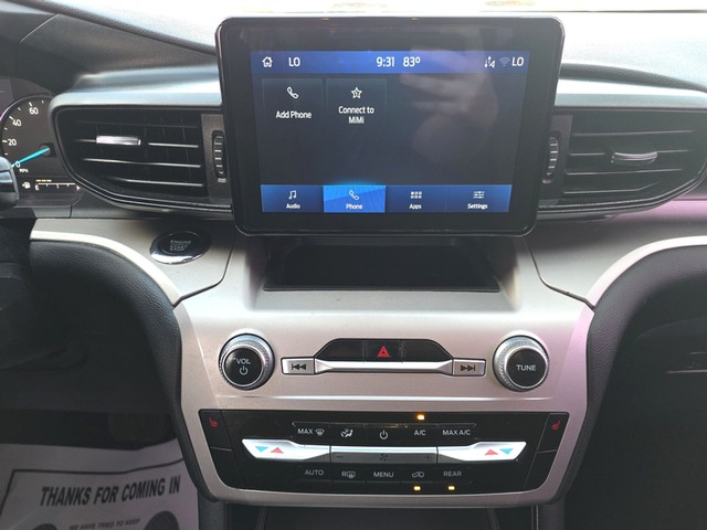 Ford Explorer Vehicle Full-screen Gallery Image 12
