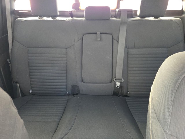 Ford Ranger Vehicle Full-screen Gallery Image 12