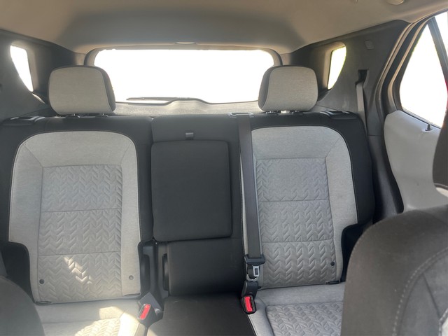 Chevrolet Equinox Vehicle Full-screen Gallery Image 13