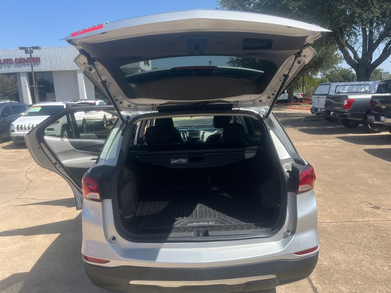 Chevrolet Equinox Vehicle Full-screen Gallery Image 11