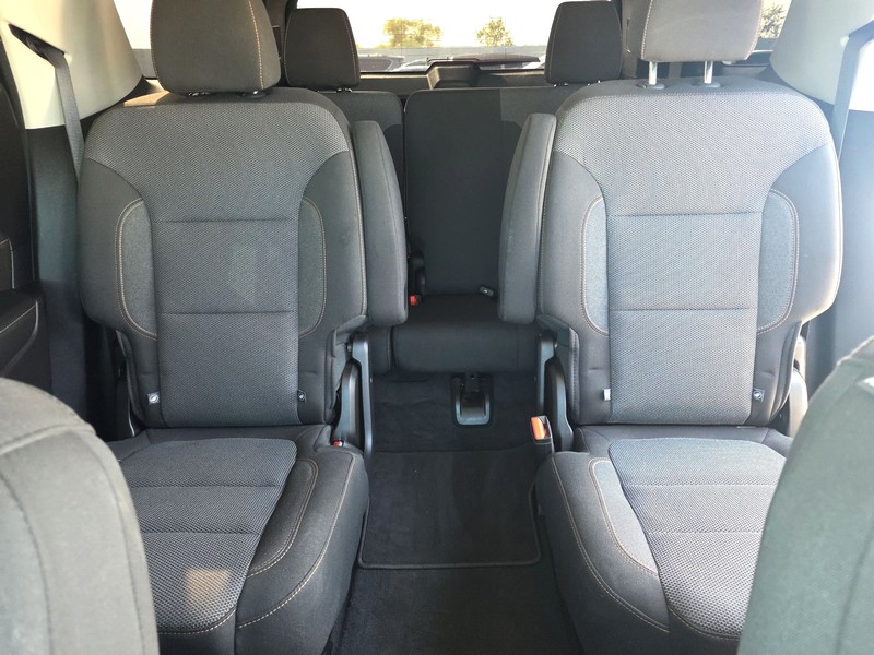 Chevrolet Traverse Vehicle Full-screen Gallery Image 5