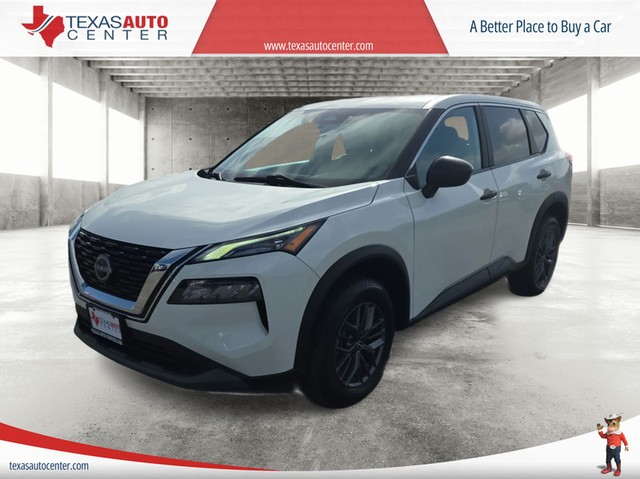 Nissan Rogue Vehicle Full-screen Gallery Image 02