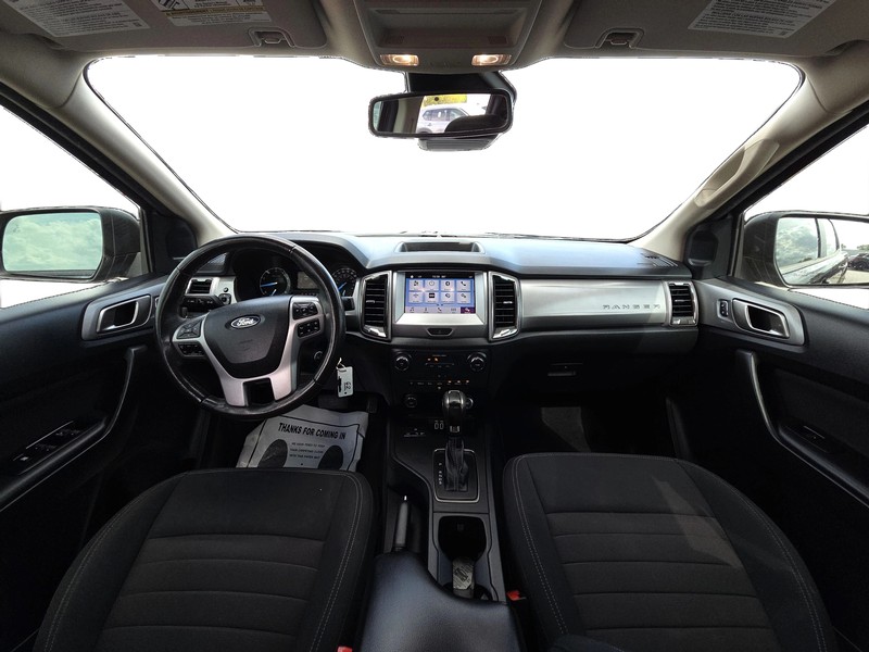 Ford Ranger Vehicle Full-screen Gallery Image 14