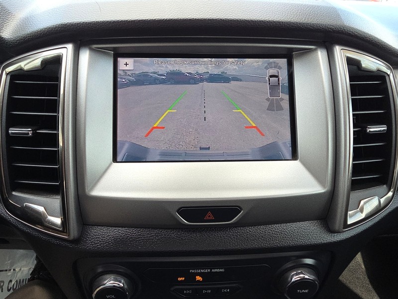 Ford Ranger Vehicle Full-screen Gallery Image 16