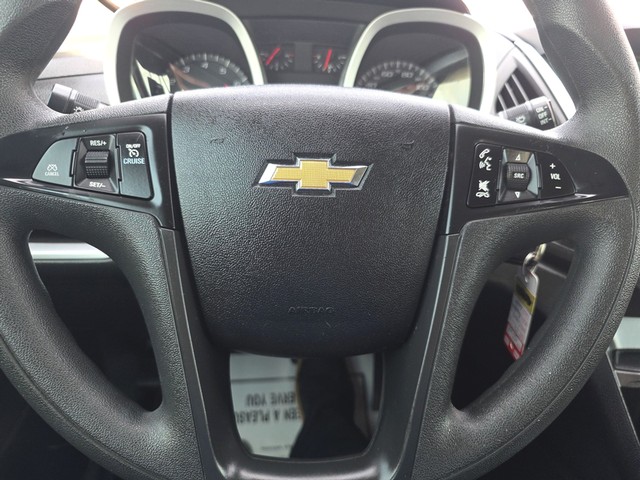 Chevrolet Equinox Vehicle Full-screen Gallery Image 14