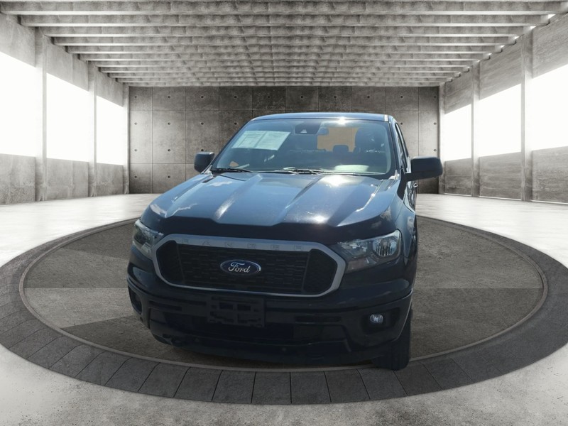Ford Ranger Vehicle Full-screen Gallery Image 3