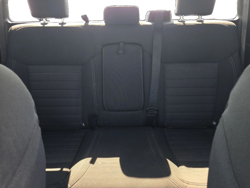 Ford Ranger Vehicle Full-screen Gallery Image 12