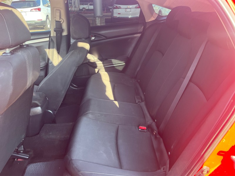 Honda Civic Vehicle Full-screen Gallery Image 10
