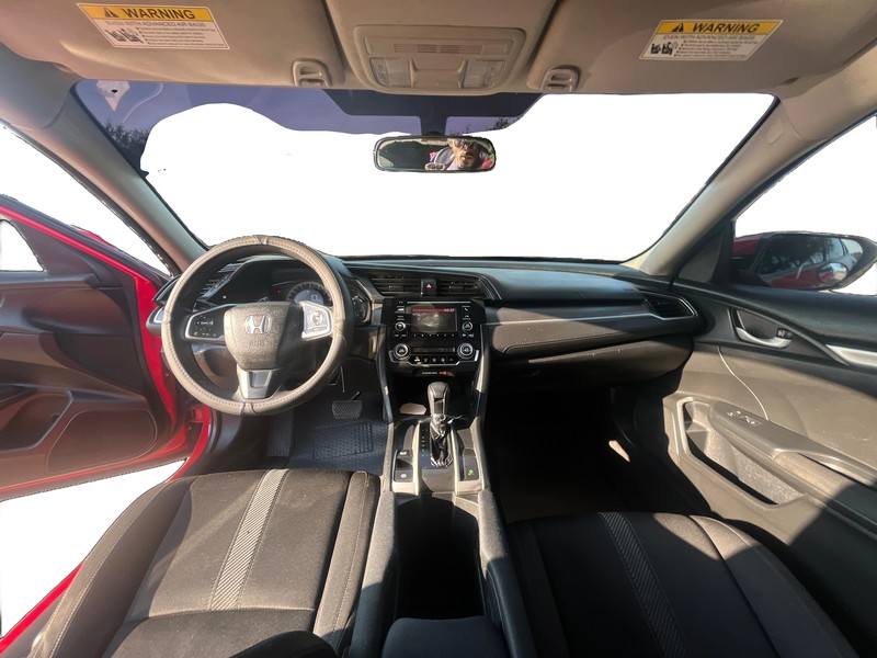 Honda Civic Vehicle Full-screen Gallery Image 15
