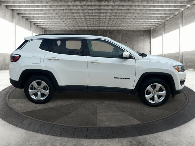 Jeep Compass Vehicle Full-screen Gallery Image 04
