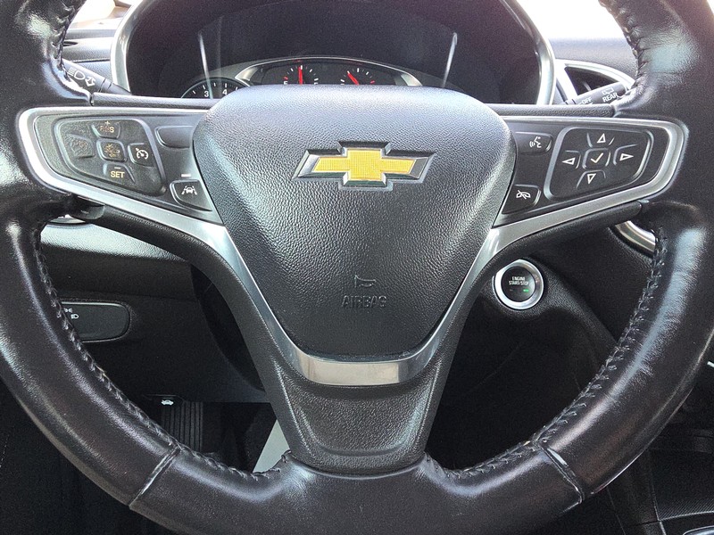 Chevrolet Equinox Vehicle Full-screen Gallery Image 14