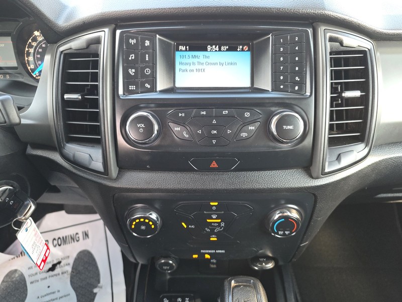 Ford Ranger Vehicle Full-screen Gallery Image 11