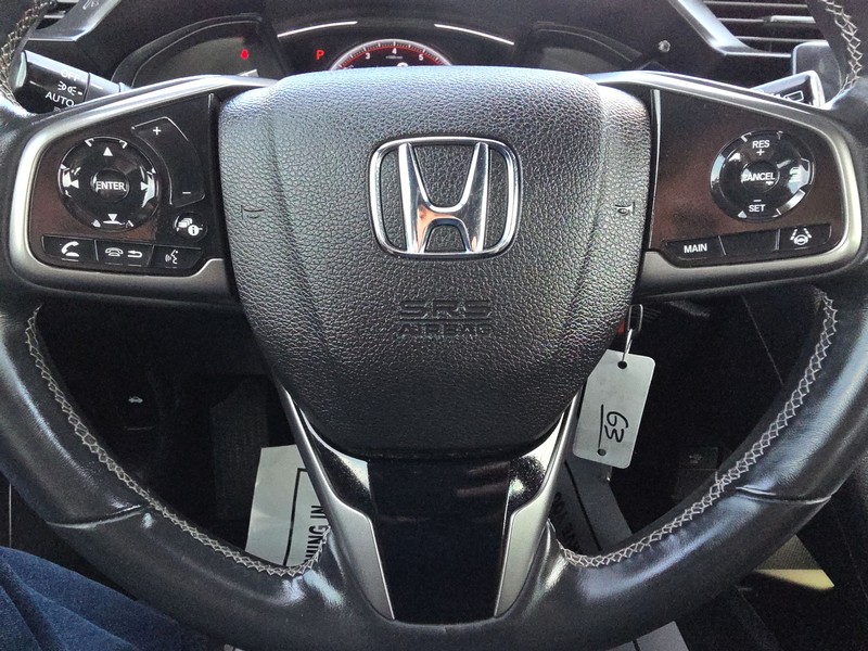 Honda Civic Hatchback Vehicle Full-screen Gallery Image 13
