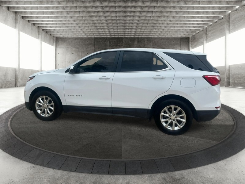 Chevrolet Equinox Vehicle Full-screen Gallery Image 5