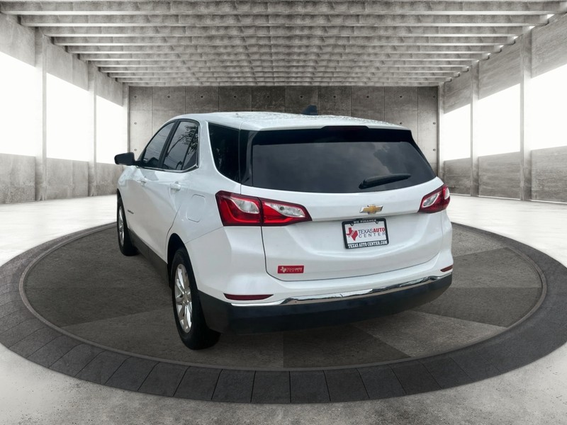 Chevrolet Equinox Vehicle Full-screen Gallery Image 8