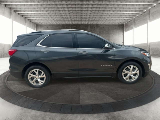 Chevrolet Equinox Vehicle Full-screen Gallery Image 04