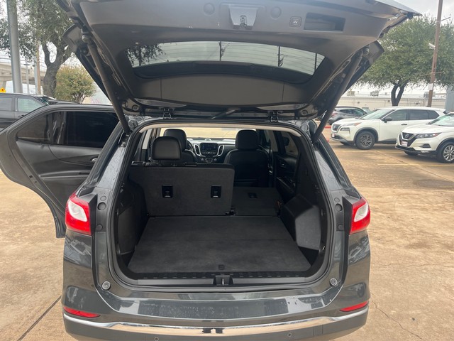 Chevrolet Equinox Vehicle Full-screen Gallery Image 11