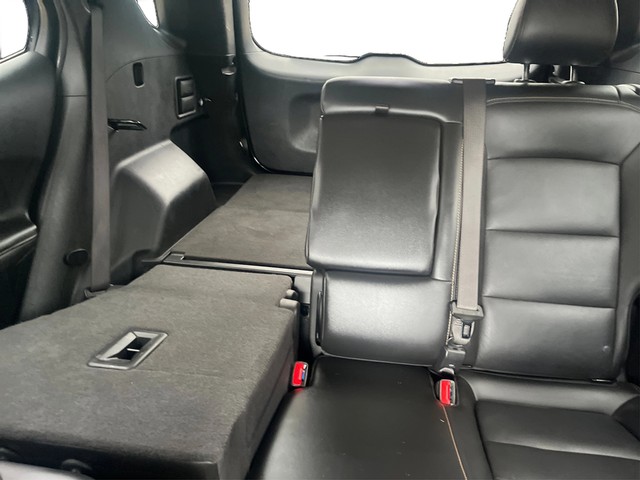 Chevrolet Equinox Vehicle Full-screen Gallery Image 13
