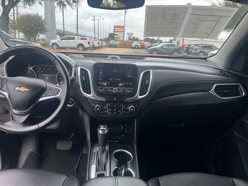 Chevrolet Equinox Vehicle Full-screen Gallery Image 12