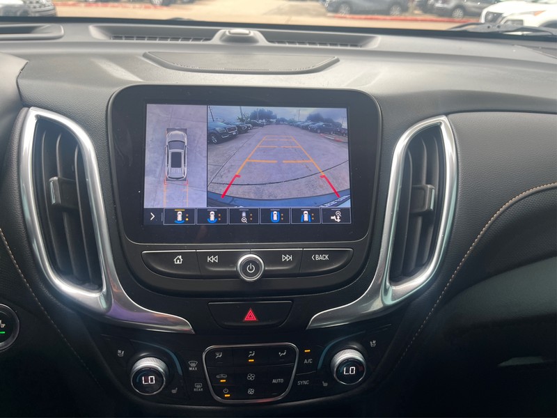 Chevrolet Equinox Vehicle Full-screen Gallery Image 18