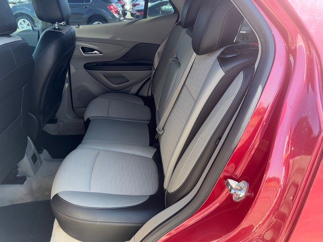 Buick Encore Vehicle Full-screen Gallery Image 10