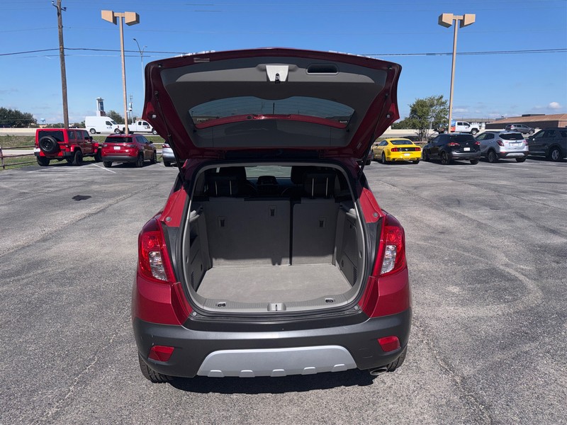 Buick Encore Vehicle Full-screen Gallery Image 11