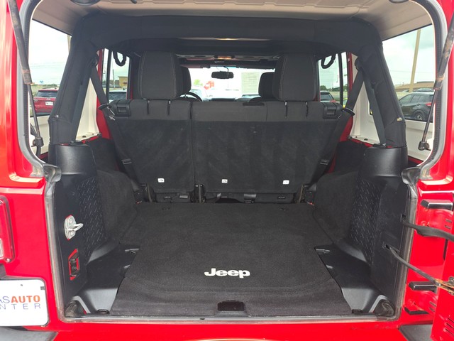 Jeep Wrangler Unlimited Vehicle Full-screen Gallery Image 11