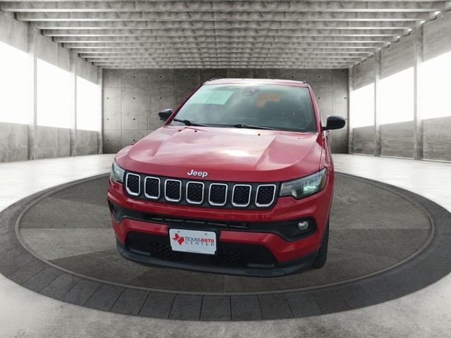 Jeep Compass Vehicle Full-screen Gallery Image 03