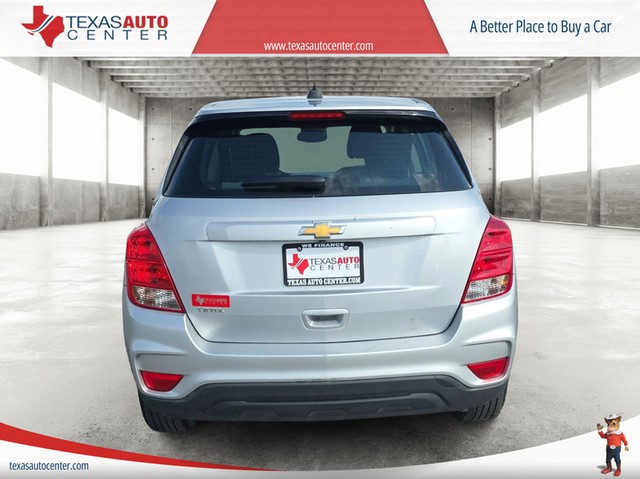 Chevrolet Trax Vehicle Full-screen Gallery Image 06