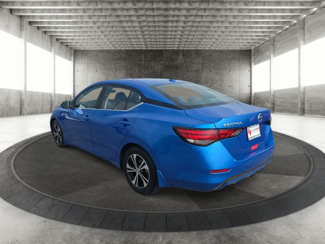Nissan Sentra Vehicle Full-screen Gallery Image 08